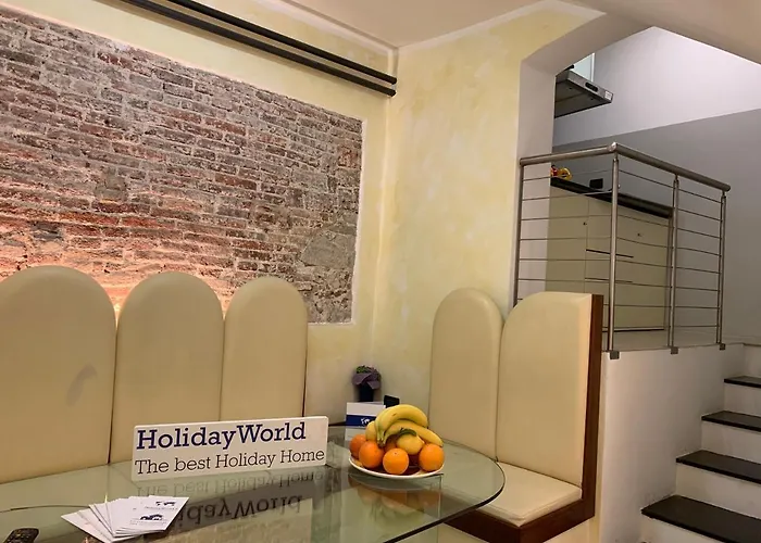 House Pellicceria By World * ג'נובה